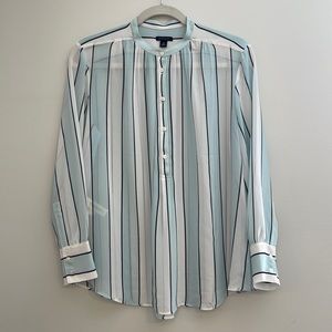 ANN TAYLOR collarless stripe blouse